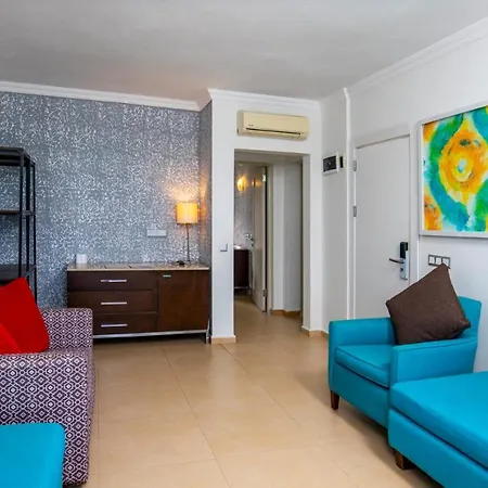 Hotel Middle Town