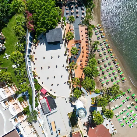 Hotel Middle Town 4*